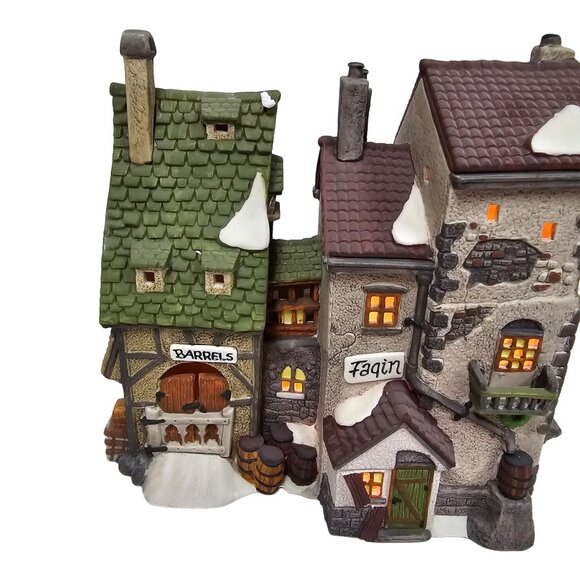 Dept 56 Dickens Village Heritage Collection Fagin's Hide-A-Way Lighted Building - Picture 4 of 12